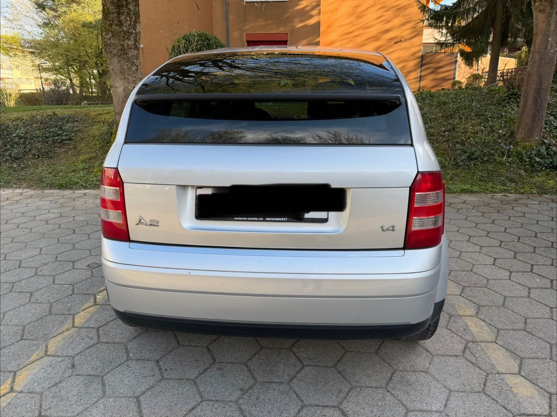 Audi Autos: Audi A2 / 1.4 – D'occasion à Oberwil BL par Hariva 7