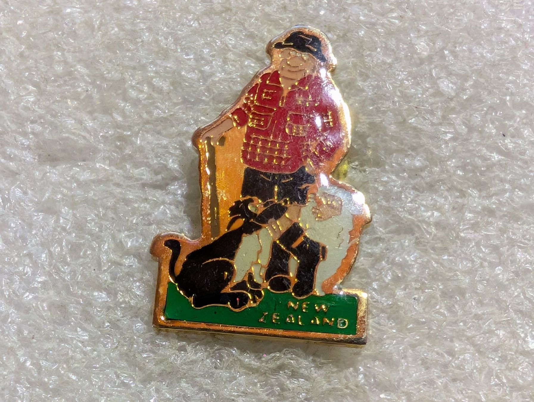 Placchette & Badge: Ansteckpin 42: New Zealand – Usato da Oppligen venduto da Pin-Fall-Shop