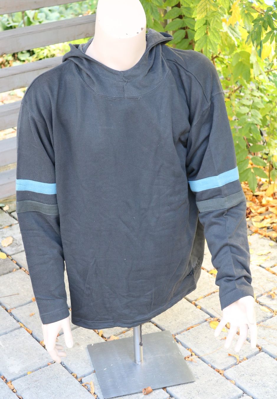 Pulls & Sweat-shirts: Kapuzen-Sweatshirt – Neuf (Voir description) à Frick par Beni58 1