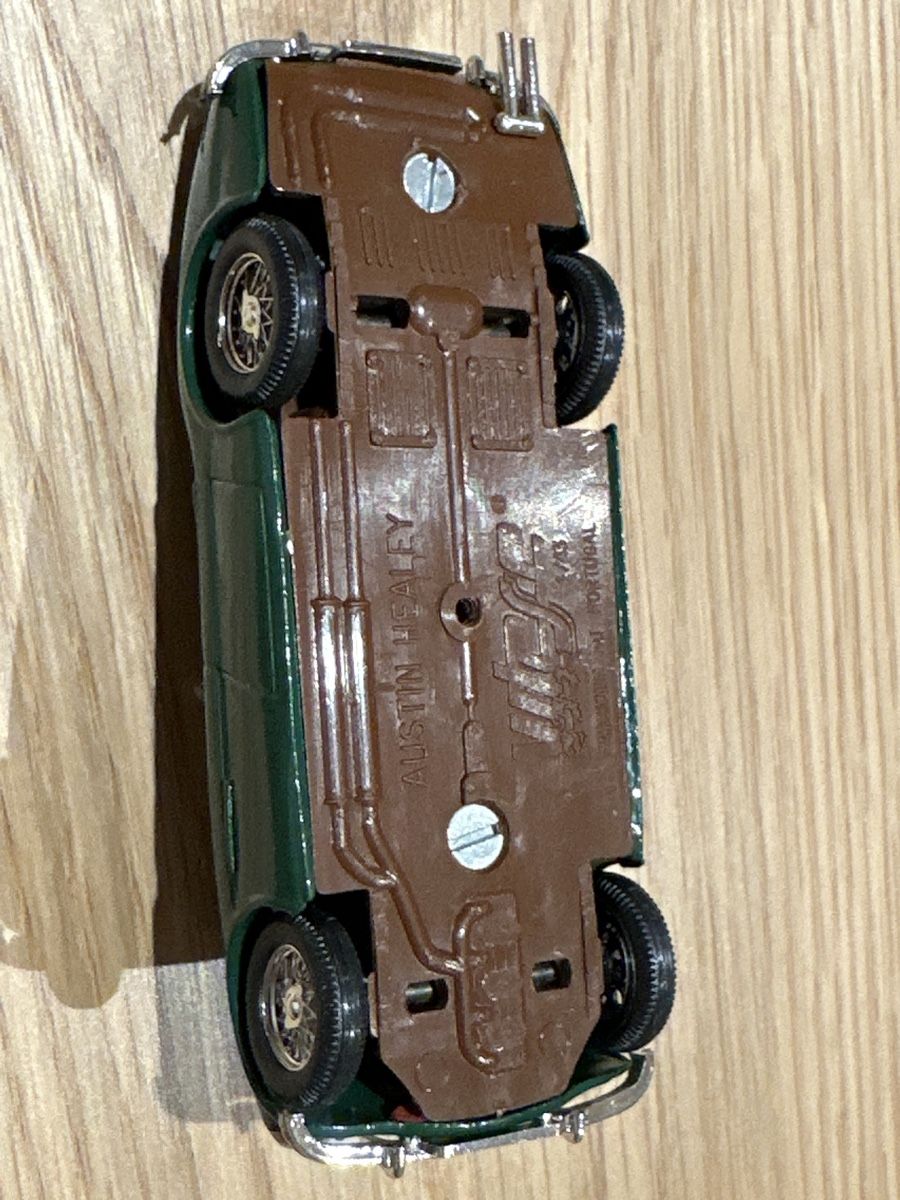 Jaguar Modellini d'auto: Austin Healey 1:43 top Zustand ab 9.- – Usato da Sennwald venduto da HARO-Import 4