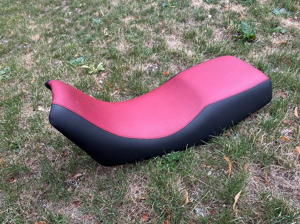 Alle Motorradersatzteile: Selle basse Yamaha XT600  – Gebraucht aus Champlan von MyZieS