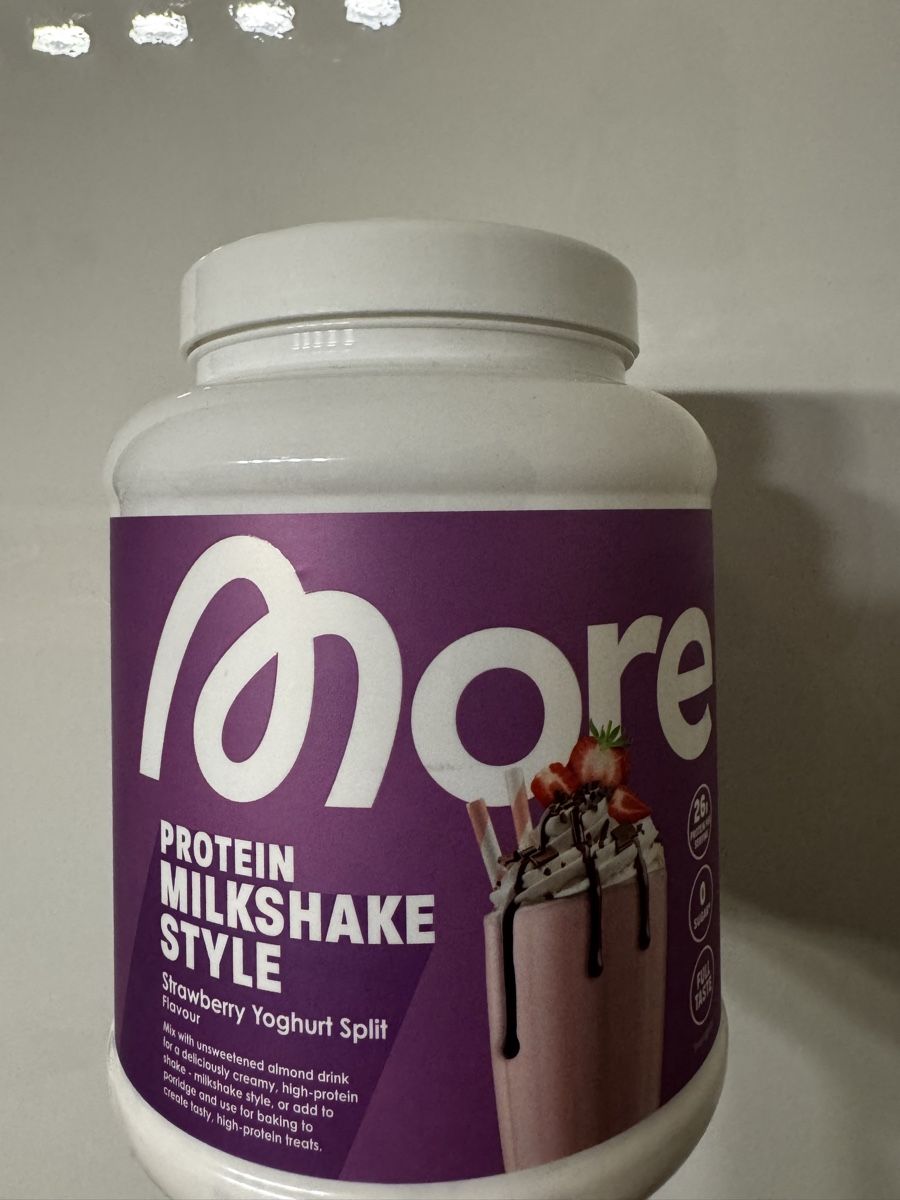 More Nutrition Cibi & Specialità: More Nutrition Strawberry Yoghurt Split  – Usato da Zürich venduto da fat_7ls7