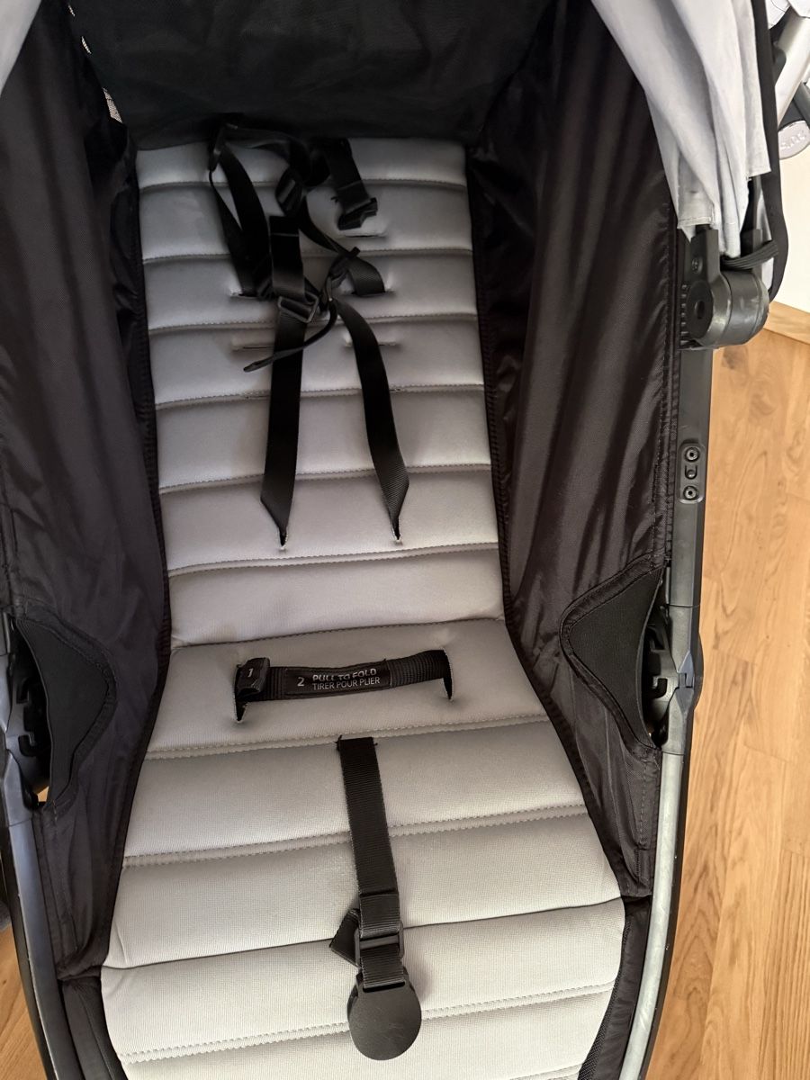 Baby Jogger Kinderwagen: Baby jogger city mini gt2 – Gebraucht aus Riehen von abo_h2tz 1