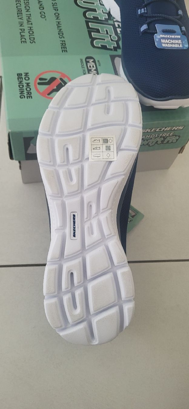 Skechers Scarpe da donna: Skechers Swift Fit Neu.37 – Nuovo e nell'imballaggio originale da Thierachern venduto da Anastasia123 3