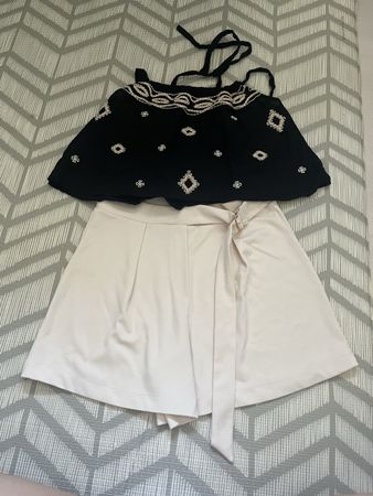 ZARA black embroidered crop top L H&M shorts M