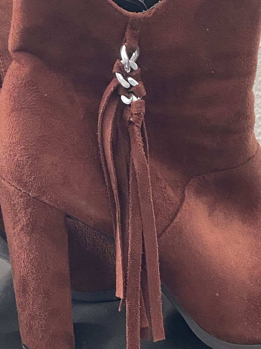 Scarpe da donna: Stiefeletten 38 braun mit Fransen – Usato da Wängi venduto da JALE04 7
