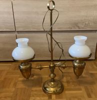 Alte Lampe Messig ancienne lampe en laiton