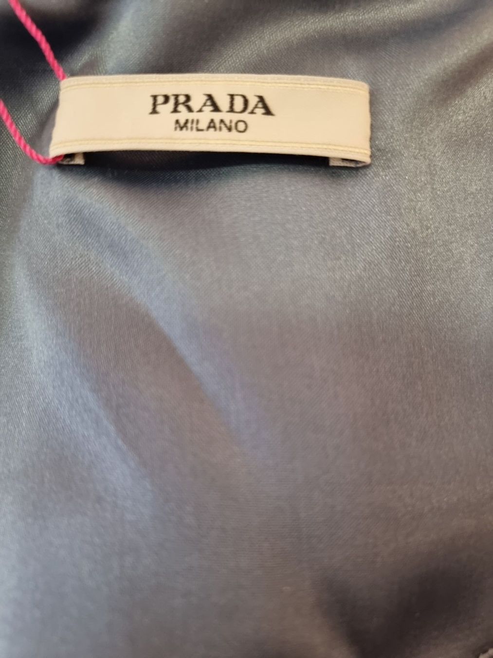 Prada Cappotti: PRADA Winterjacke – Usato da Zürich venduto da finesse.shop 4