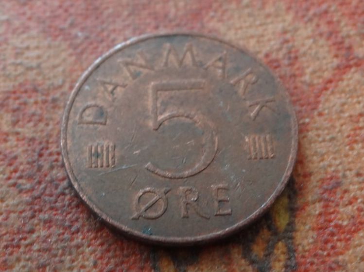 Toutes les monnaies: DANEMARK  5  Ore  1975 – D'occasion à Romanel-sur-Lausanne par Swift13 1