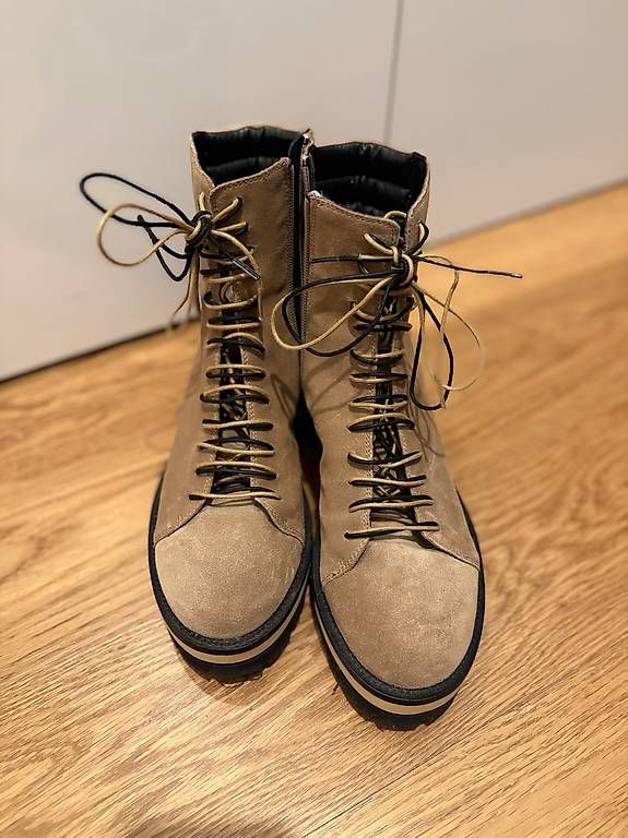 Scarpe da donna: Winterschuhe hellbraun – Usato da Zürich venduto da lau_w7gq
