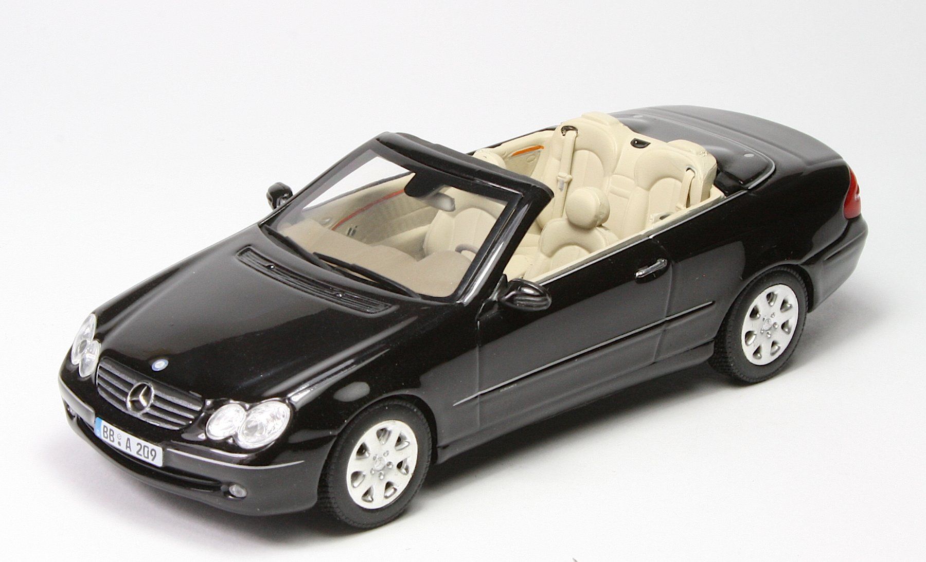 Minichamps Modellini d'auto: Mercedes Benz CLK-Class Cabriolet – Nuovo (secondo la descrizione) da Elsau venduto da Peekay8 1