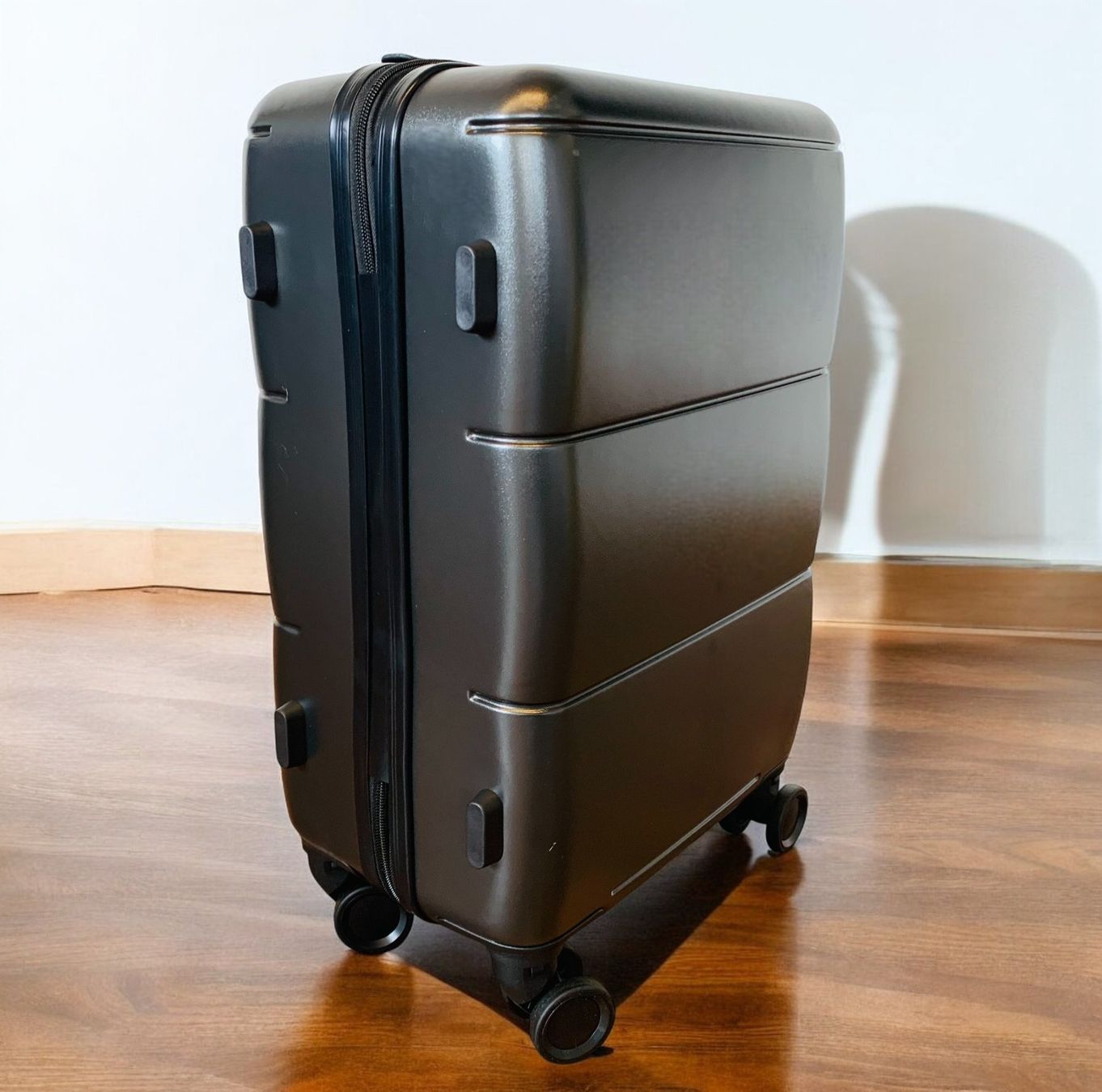 Valigie: Handgepäck Polycarbonat 55CM Gr. M gateBAG Anthrazit NEU – Nuovo e nell'imballaggio originale da Bergdietikon venduto da shopAgent 4