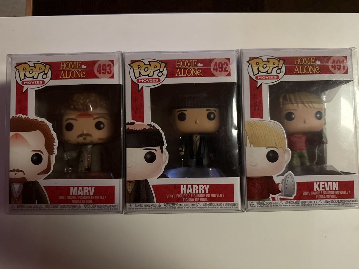 Funko Statuette: Funko Pop Home Alone - Kevin, Harry et Marv - Collection – Nuovo e nell'imballaggio originale da Chavornay venduto da brunodasilva87