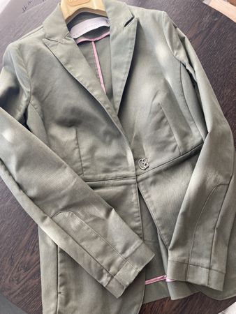 Schumacher Blazer Gr. S Khaki tailliert, so schön!