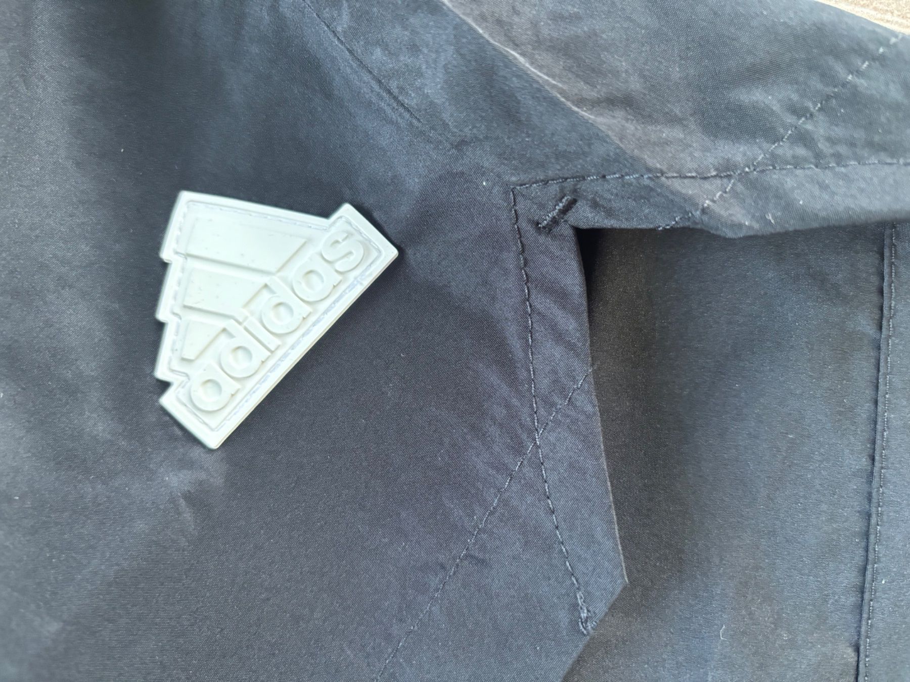 Adidas Pantaloni: XL_adidas_NEU_LP 55 sfr – Nuovo e nell'imballaggio originale da Versegeres venduto da kista 3