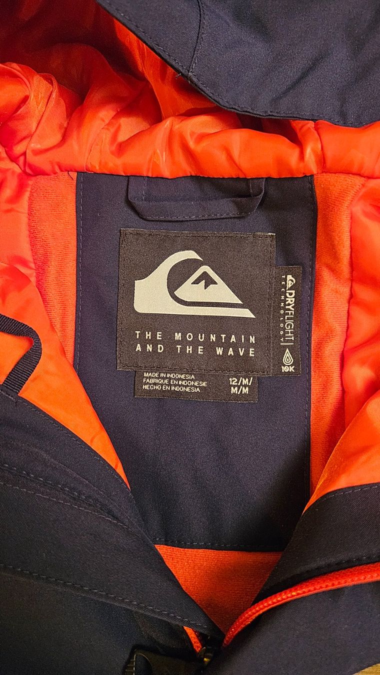 Quiksilver Lotti & Set di vestiti: Ensemble ski Quiksilver, taille 12 ans – Usato da Carrouge (VD) venduto da Littlefavroux 1