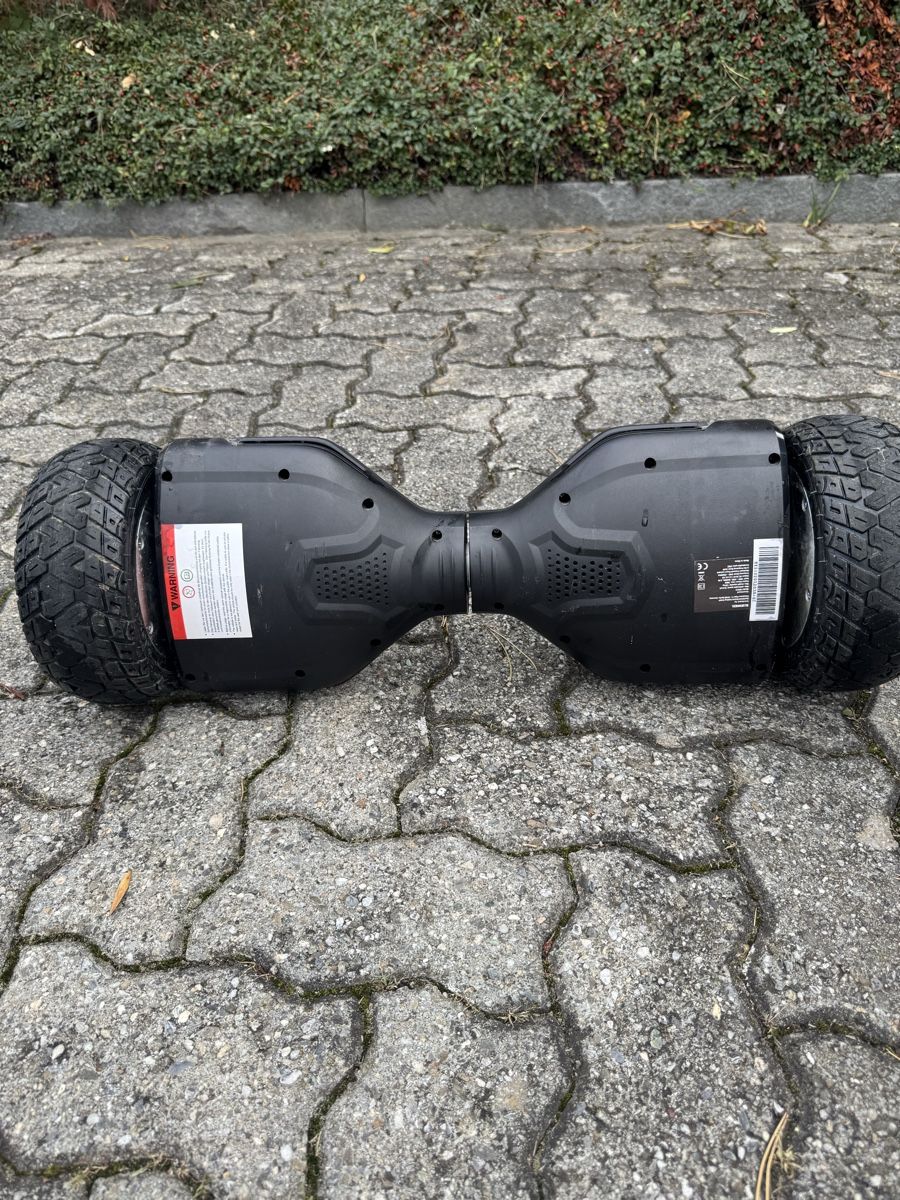 Hoverboard: Bluewheel Hoverboard mit Sitzaufsatz schwarz – Usato da Trimmis venduto da heidelbeerli 6