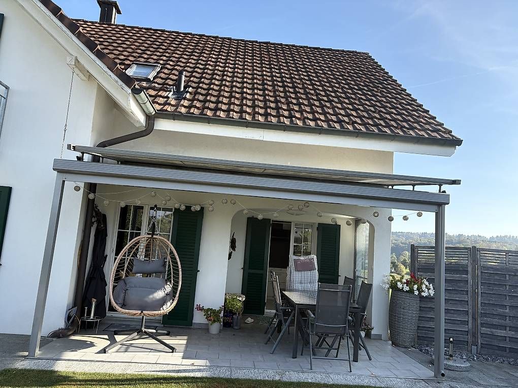 Abris: Sitzplatzüberdachung – D'occasion à Berikon par Murphyslaw