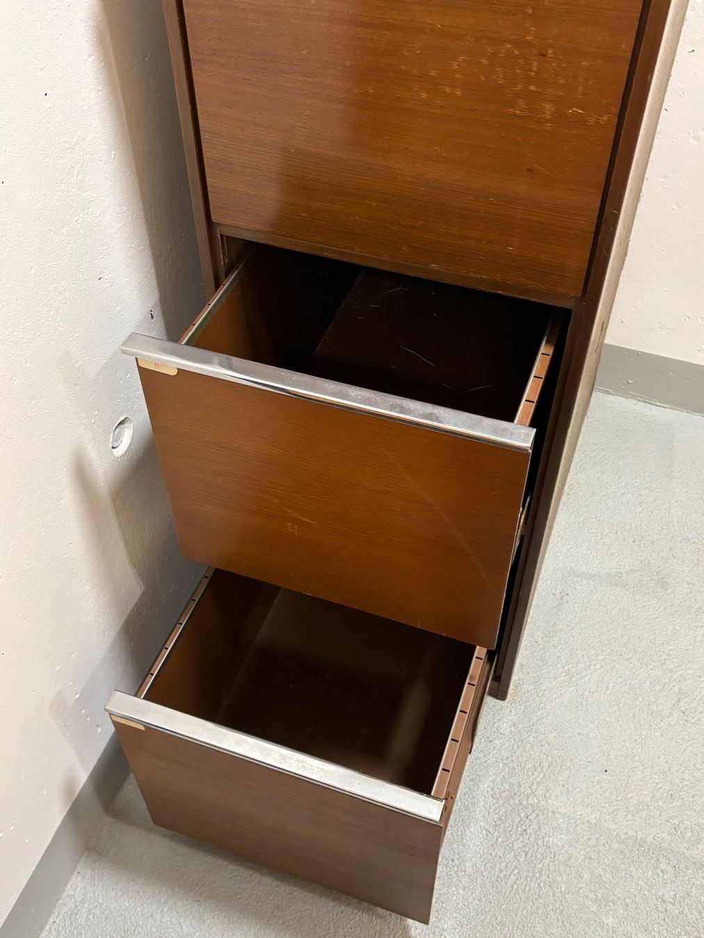 Armoires: Registraturschrank – D'occasion à Jona par Nimbe