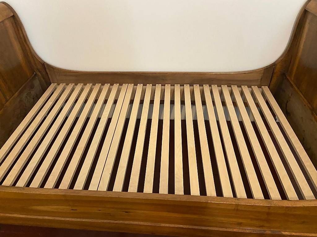 Lits: Antikes Schlittenbett – D'occasion à Zürich par cla_6g2c 2