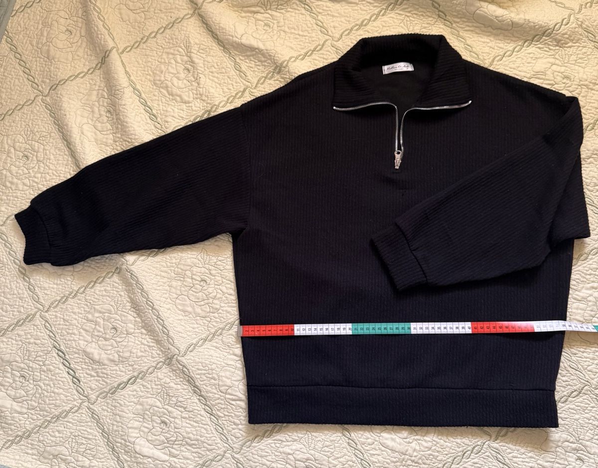 Maglioni & Felpe: Stylish Black Ribbed Half-Zip Sweater - Perfect for Fall – Usato da Genève venduto da tem_d8mx