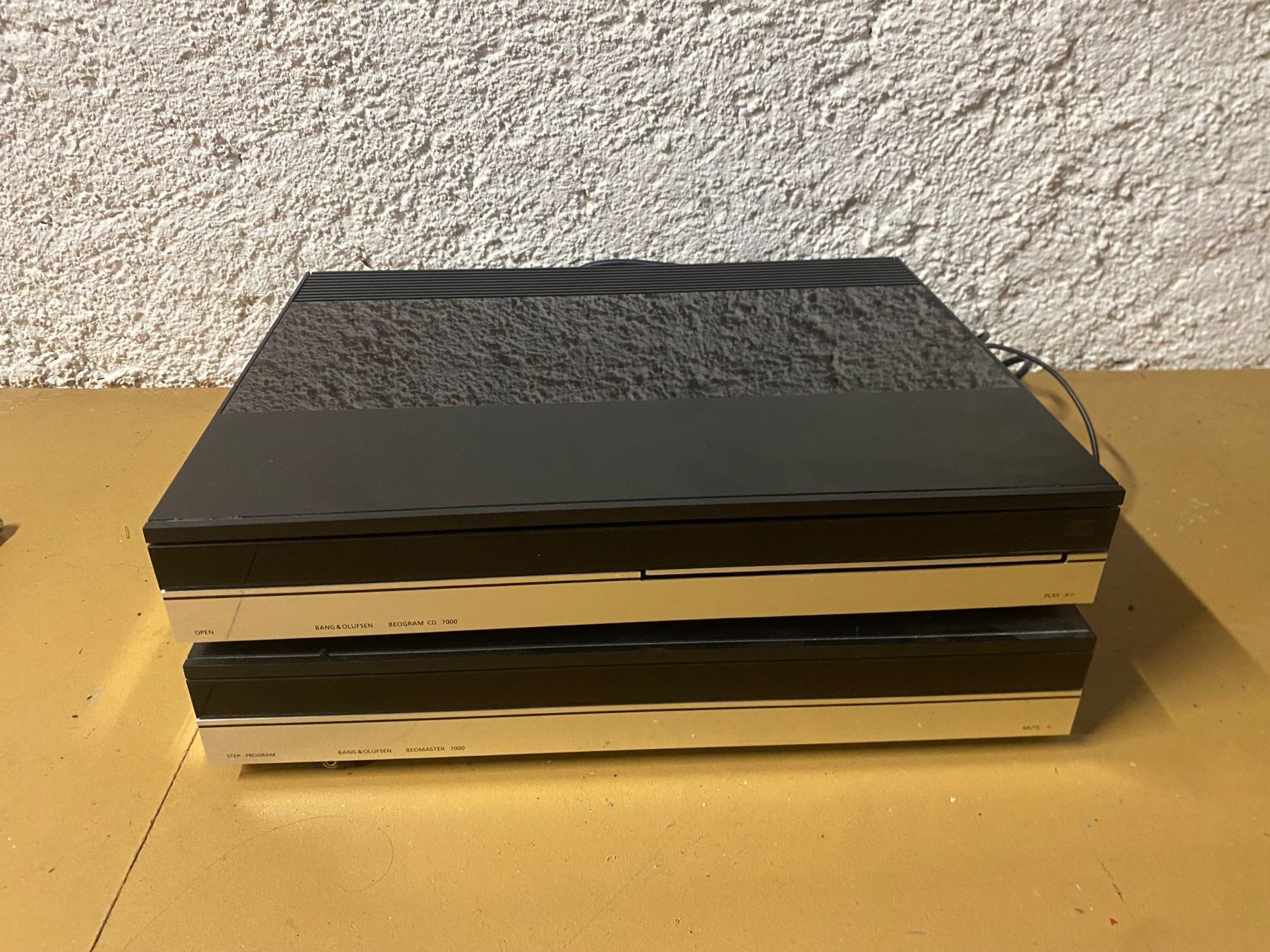Bang & Olufsen Audio- & Mediensysteme: Bang & Olufsen Beogram CD 7000 – Gebraucht aus Zürich von 888simon888 1