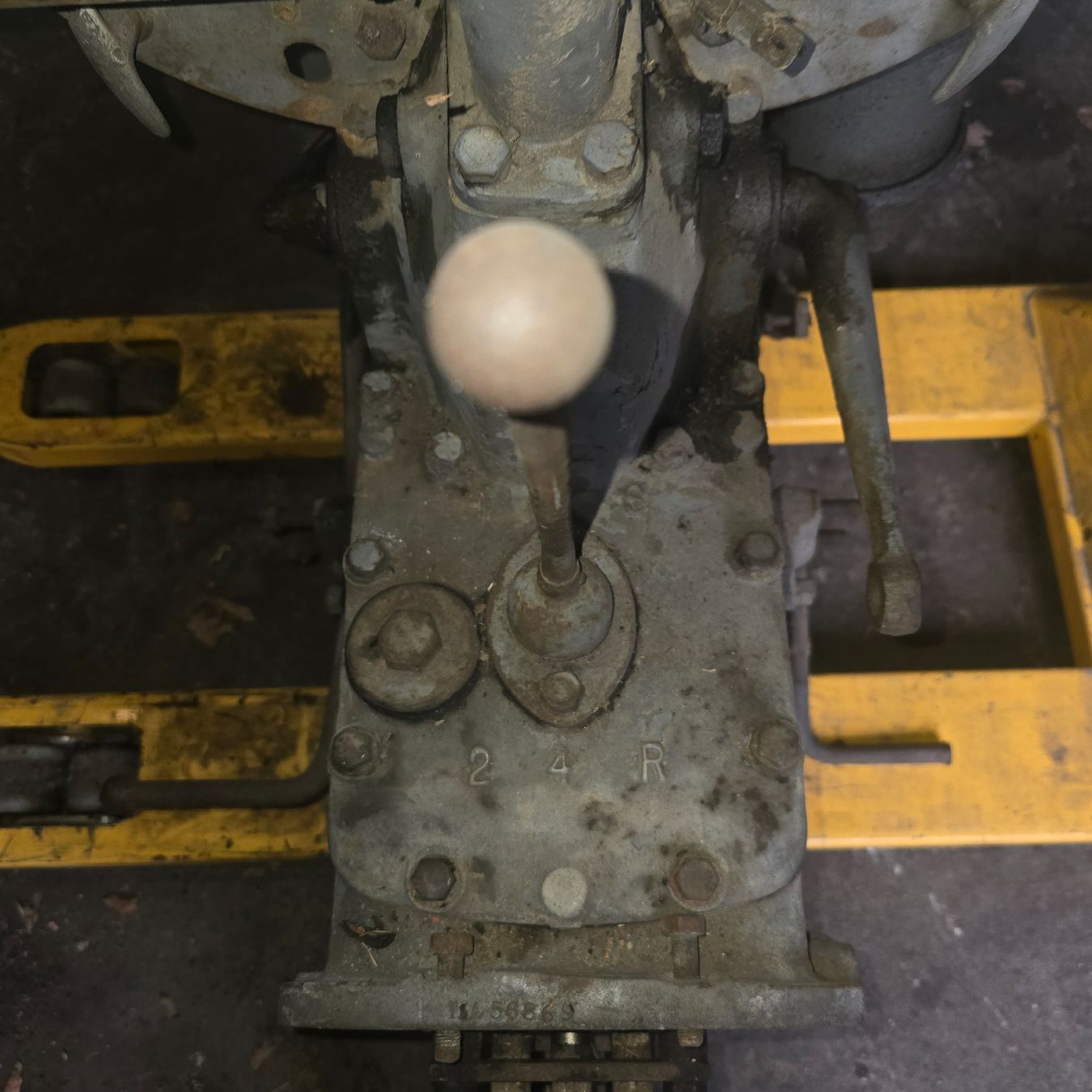 Autres accessoires p. véhicule: MF Getriebe Oldtimer – D'occasion à Dürrenroth par reikien 3