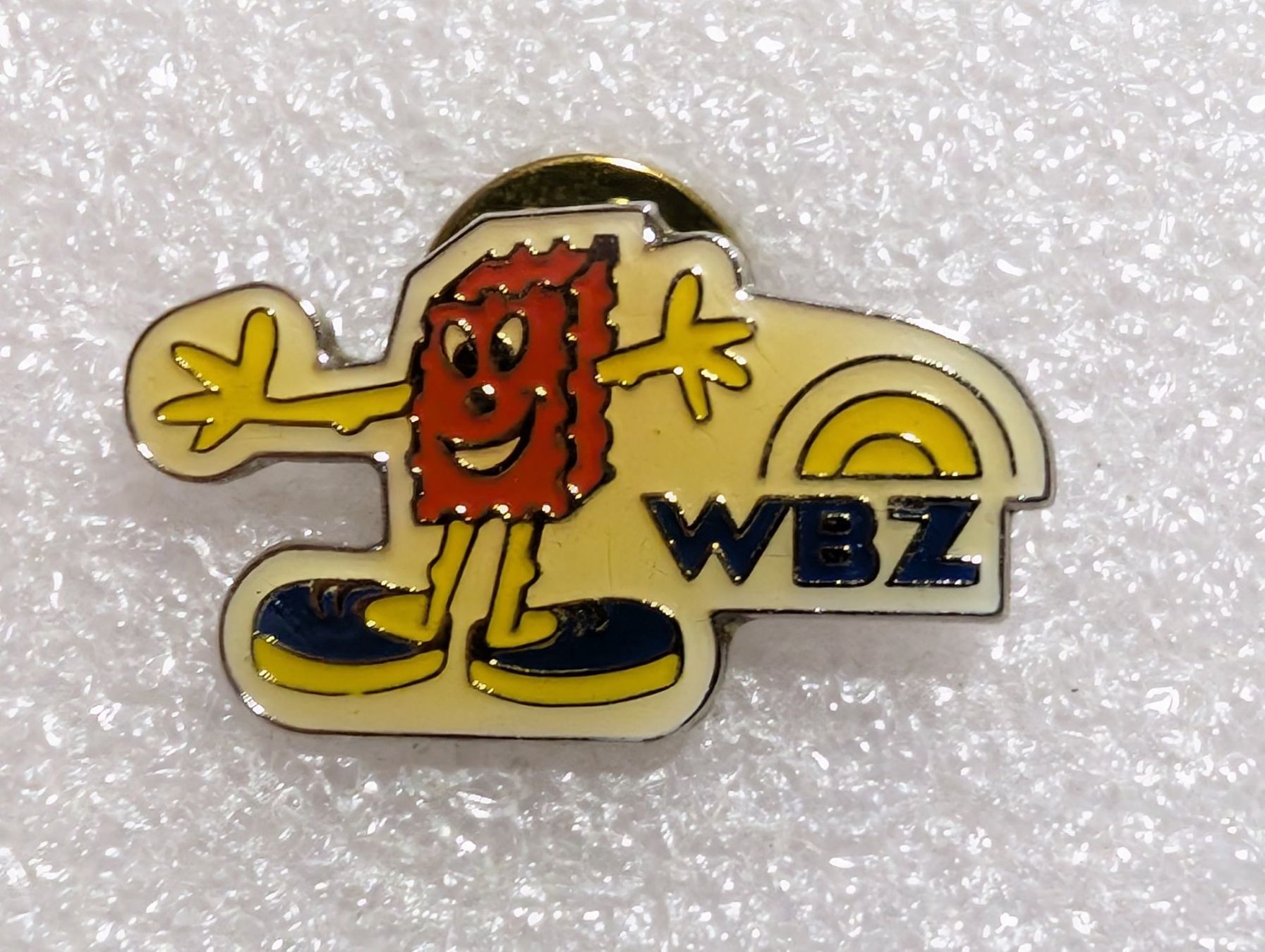 Plaketten & Abzeichen: Ansteckpin 297: WBZ – Gebraucht aus Oppligen von Pin-Fall-Shop