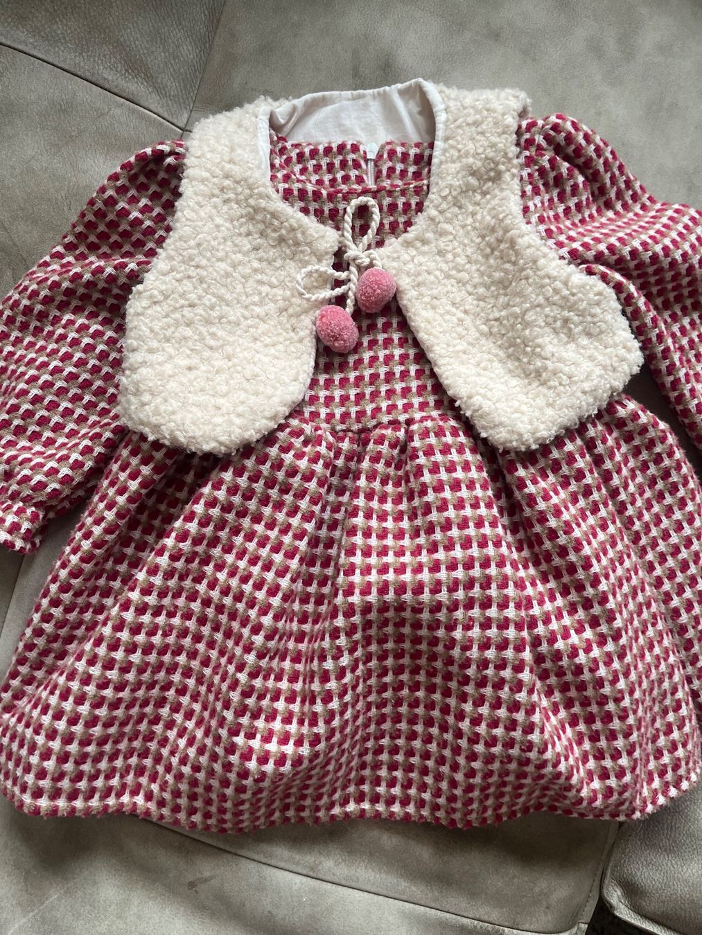 Vestiti & Gonne: Süsses Warme Mädchen Kleid Gr. 86 mit Weste ! – Usato da Oberengstringen venduto da Baby_Fashion 8