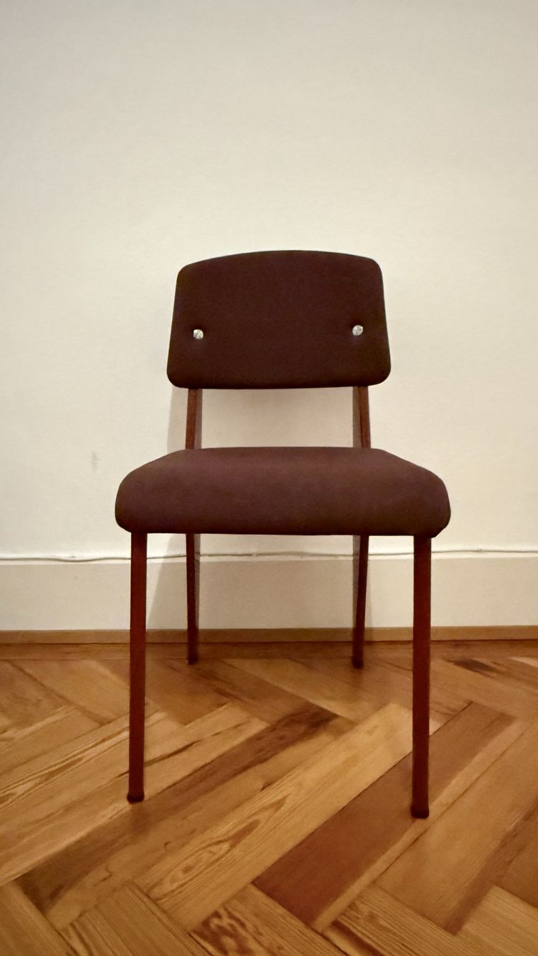 Vitra Chaises: Chaise Standard Jean Prouvé, modèle SR - édition VITRA – D'occasion à Lausanne par tom_9bvt 1