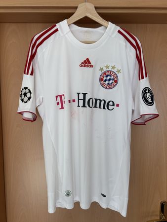 FC Bayern Munich 2008-09 third