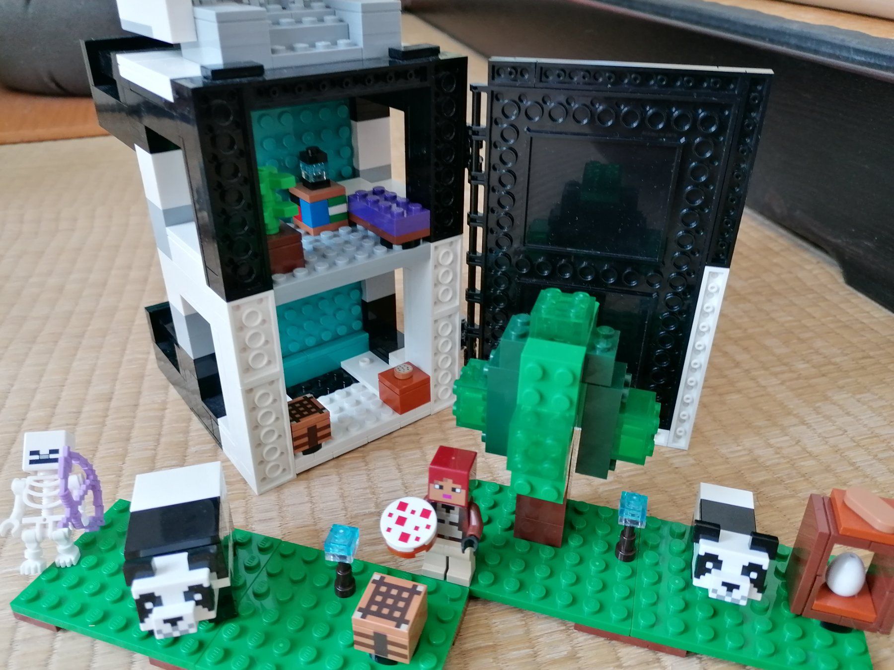 Lego Kit di costruzioni: LEGO Minecraft # 21245  The PANDA Haven – Usato da LAUSANNE venduto da Ch0937 3