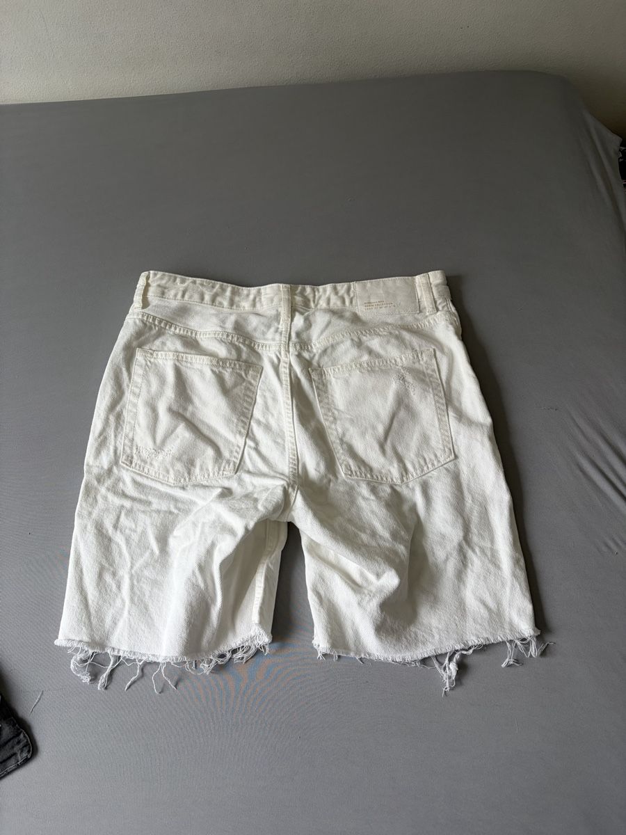Bershka Pantaloni: Bershka shorts EU40 – Nuovo (secondo la descrizione) da Thalwil venduto da Nvani0502 1