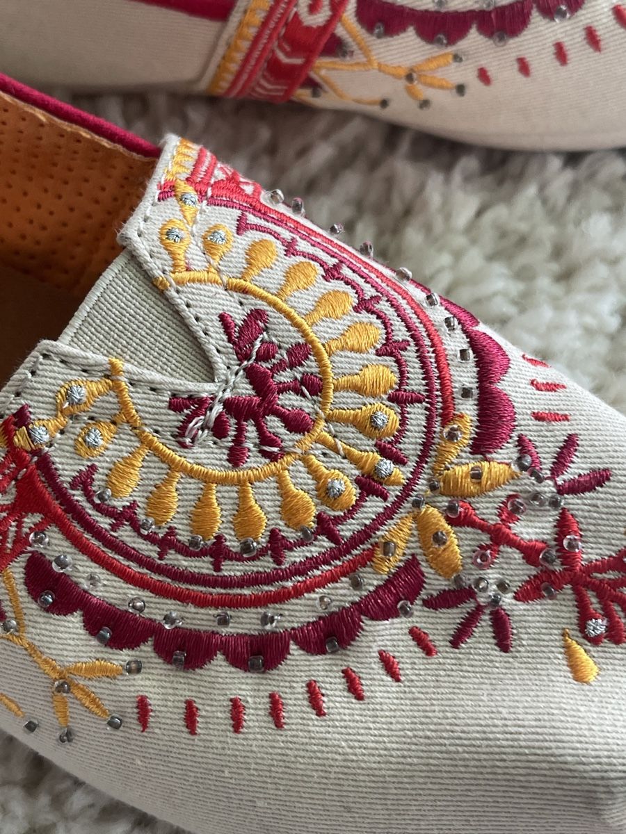Damenschuhe: Toms chaussures 5.5 – Gebraucht aus Monthey von sen_6ckr 1
