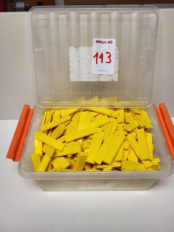 Distanzplatten KNUDSEN (Lot 113) Standort 3944 Unterbäch (Gebraucht) in ...