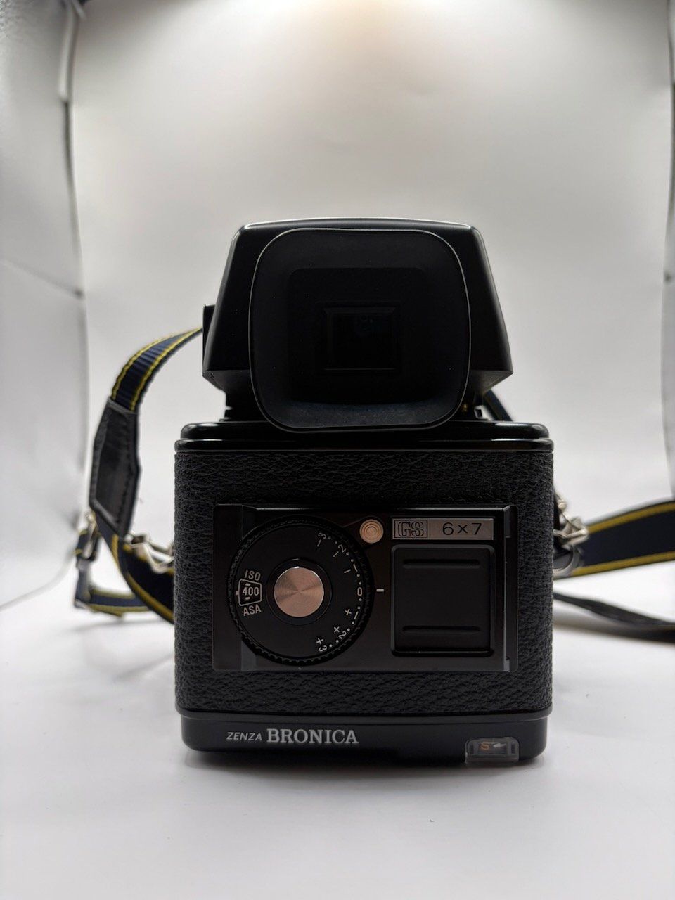 Bronica Fotocamera: Bronica GS-1 6x7 PG 65 grand-angle – Usato da Biel/Bienne venduto da kiouk 8