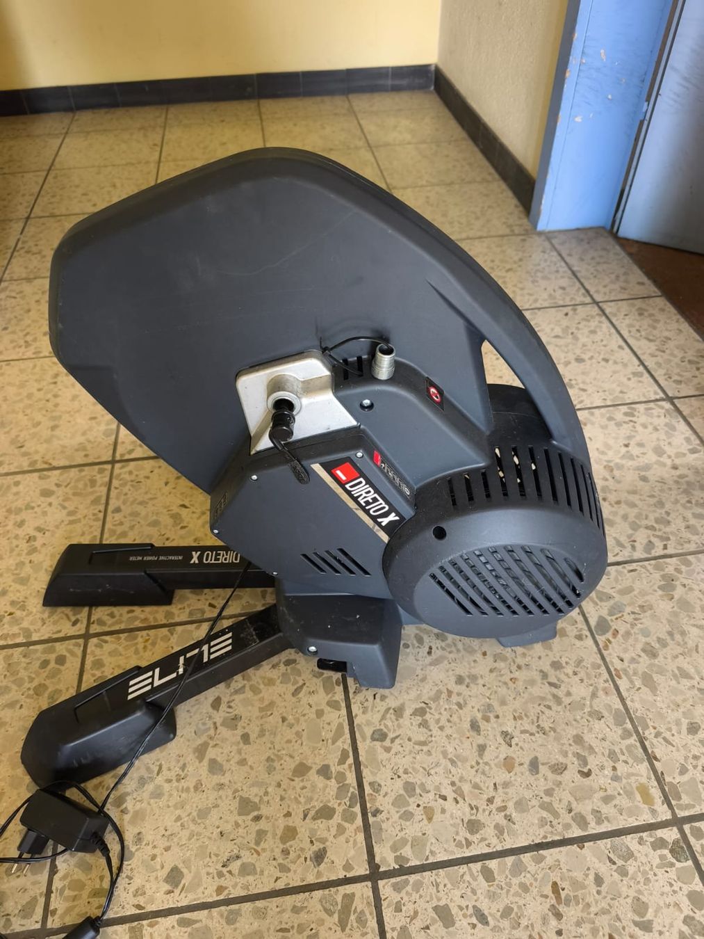 Hometrainer: Smarttrainer Elite Direto X – Gebraucht aus Gansingen von Sennoli 1
