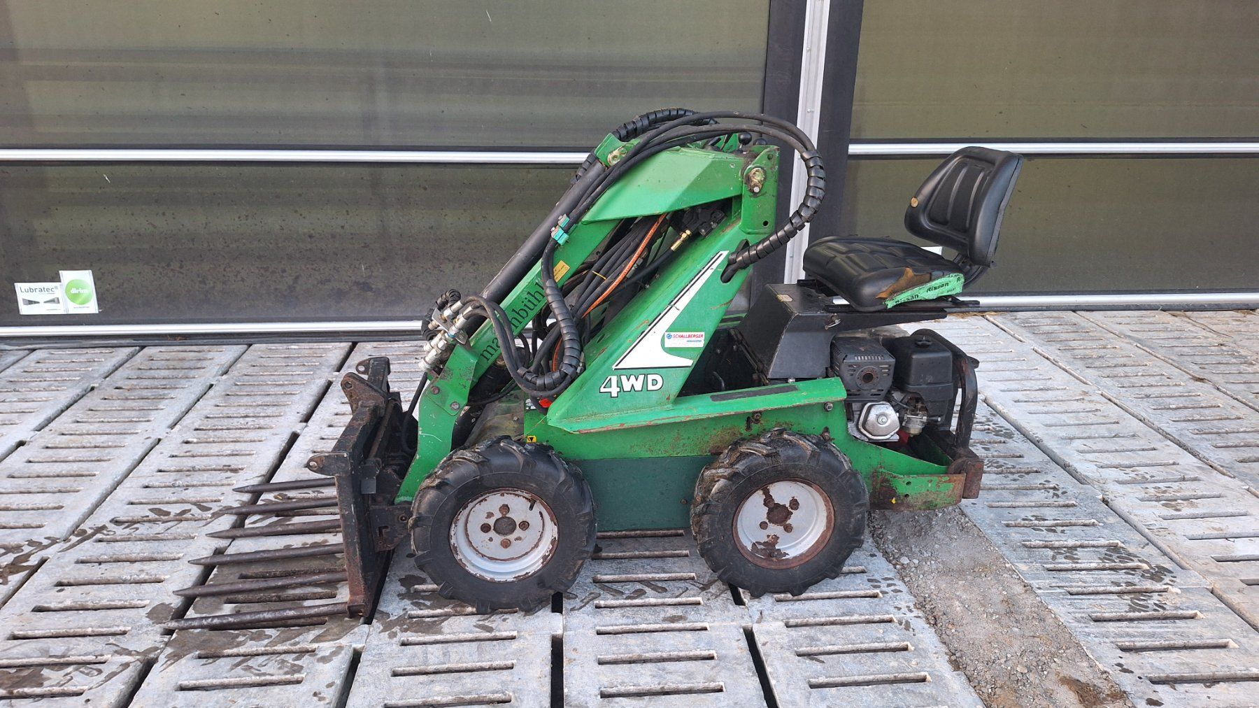 Hoflader Avant 313s Pneulader Radlader (Gebraucht) in Lütisburg für CHF ...