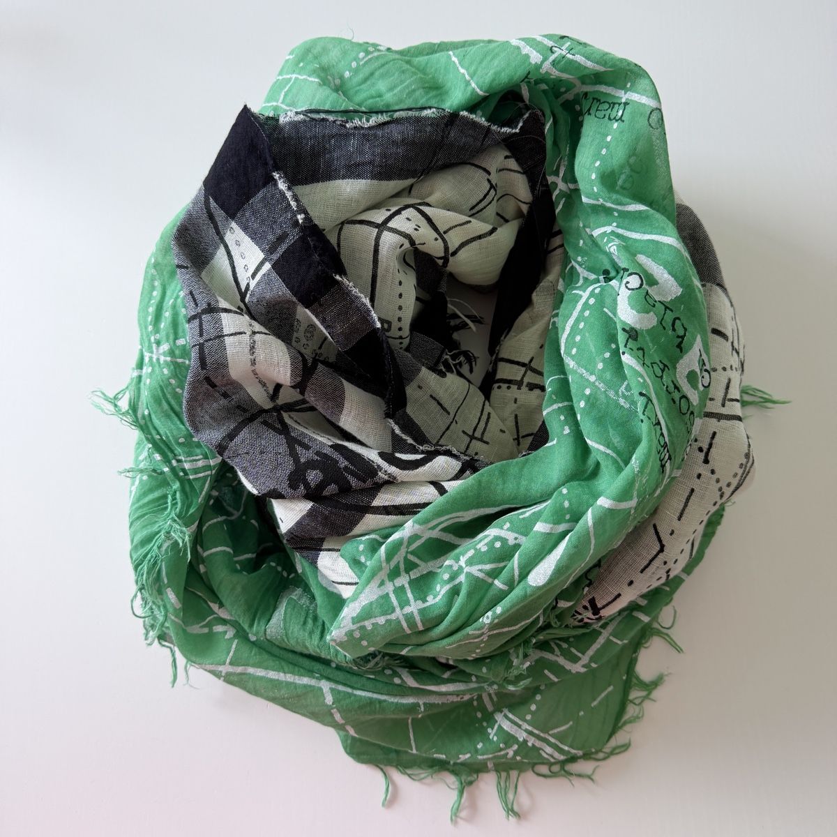 Rundholz Foulards, Tücher & Schals: RUNDHOLZ New Large Scarf – Neu (gemäss Beschreibung) aus Freienbach von Avviivva_Shop 1