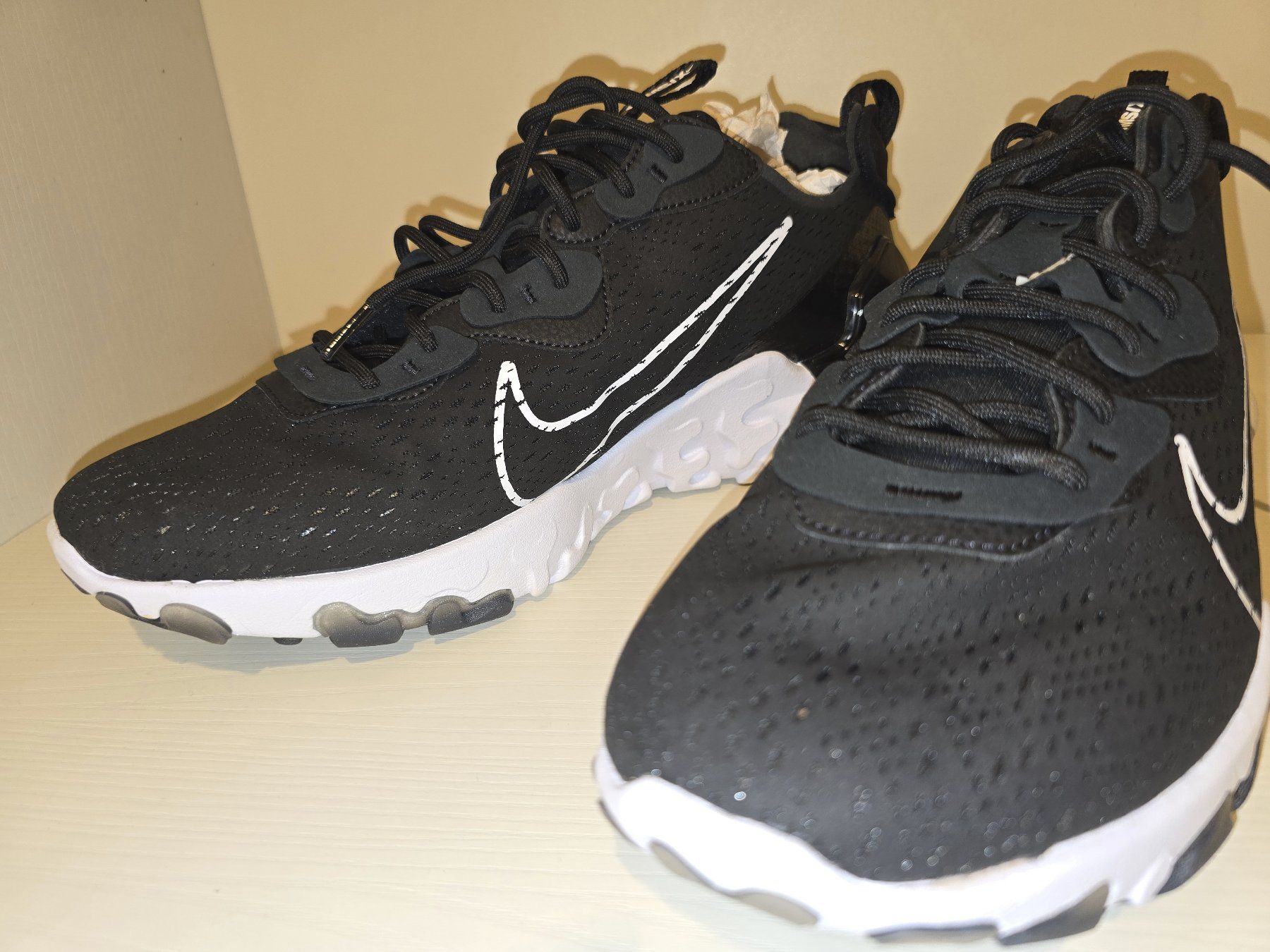 Nike Scarpe da uomo: Nike React Vision EU 48.5 - NP 180 Fr. – Nuovo e nell'imballaggio originale da Chiasso venduto da Arina888 3
