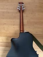 Chitarra... bellissima.. 
