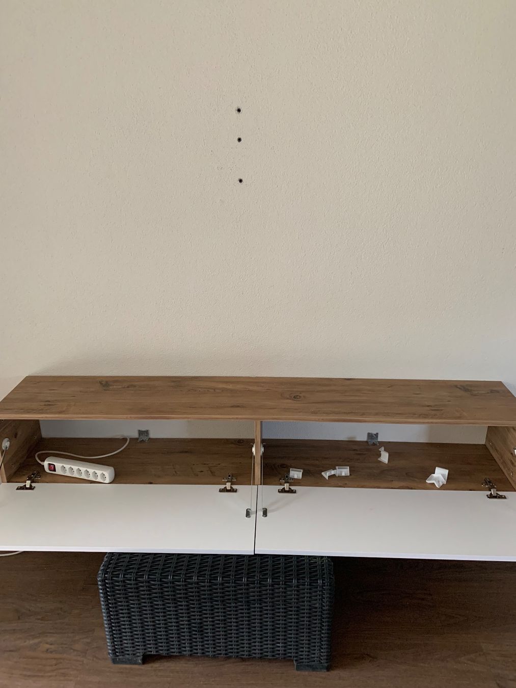 Meubles TV: Sideboard – D'occasion à Illnau par VrbaDaniel14 1