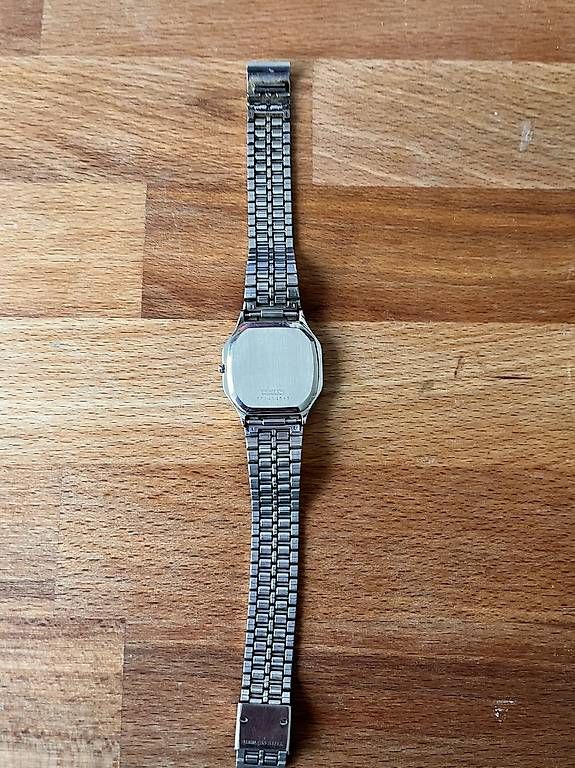 Bracciali & Braccialetti: Junghans Herren Armbanduhr – Usato da Wichtrach venduto da Honduras 2