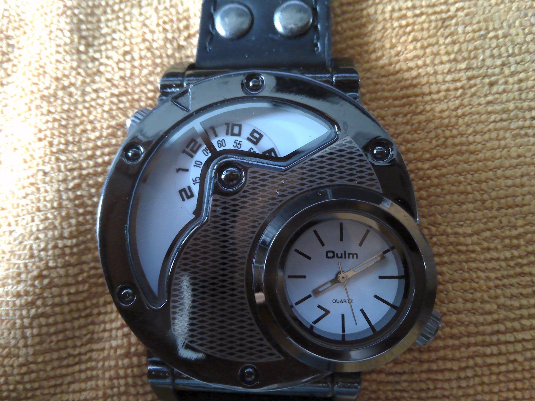 Orologi: Oulm A ounique Designe herren – Usato da Balsthal venduto da jacky63 1