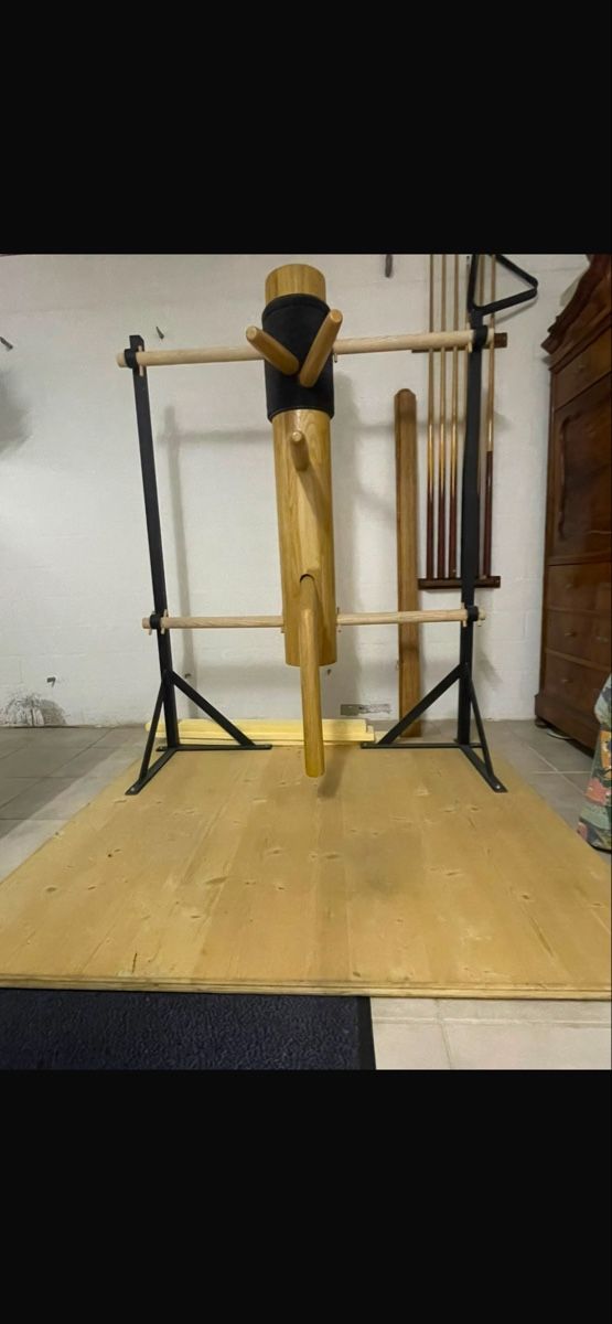 Sacchi da boxe: Holzpuppe für kampfsport – Nuovo (secondo la descrizione) da Igis venduto da Gian-marco84 3