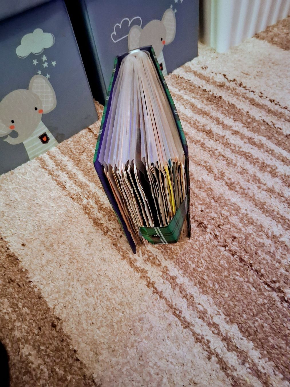 Ordner: Classeur avec vinyles 45 t. – Gebraucht aus Aigle von Marcagapit 1