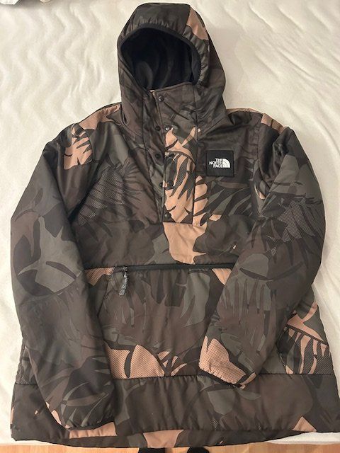 Giacche: Northface Fallback Hoodie Jacke – Nuovo (secondo la descrizione) da Flawil venduto da bridge28