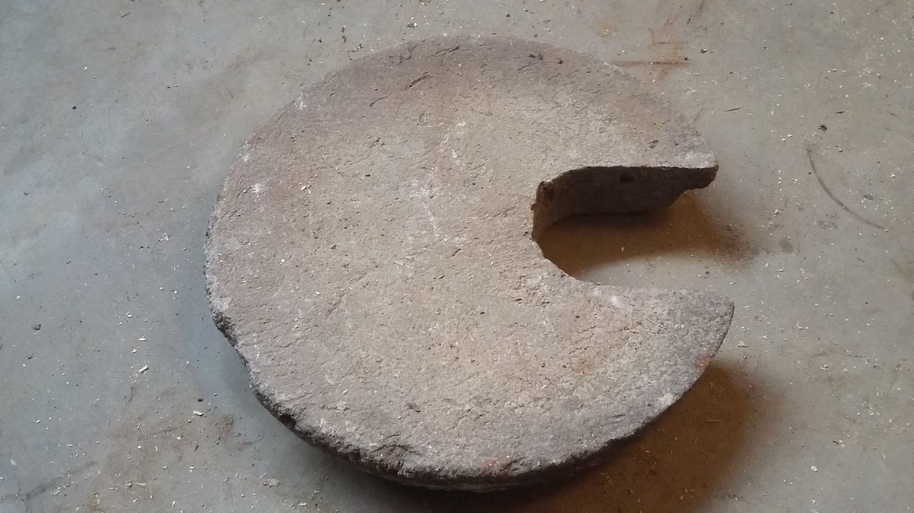 Teiche & Zierbrunnen: Beton Schachtdeckel Schachtring - Deckel – Gebraucht aus Dulliken von mopar030