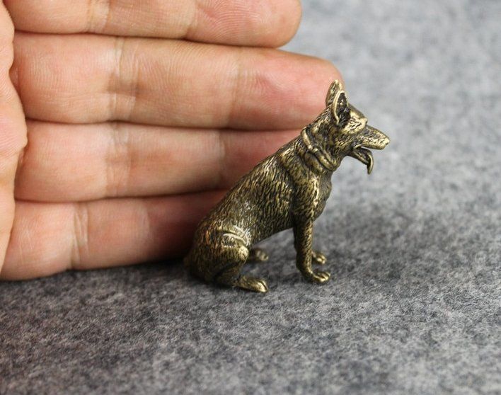 Statuette: Wolfshund aus Messing – Nuovo (secondo la descrizione) da Uerkheim venduto da Kaufoption 8