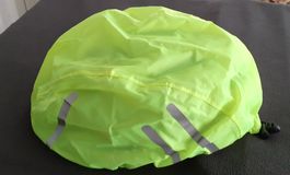 NEU: Velohelm-Regenüberzug Marke KED_ Neon Gelb Reflektor